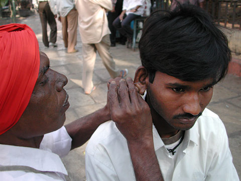 professional ear cleaner in Bombay